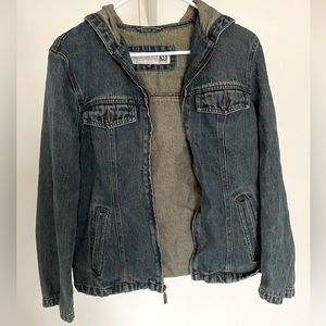 Vintage hooded jean jacket